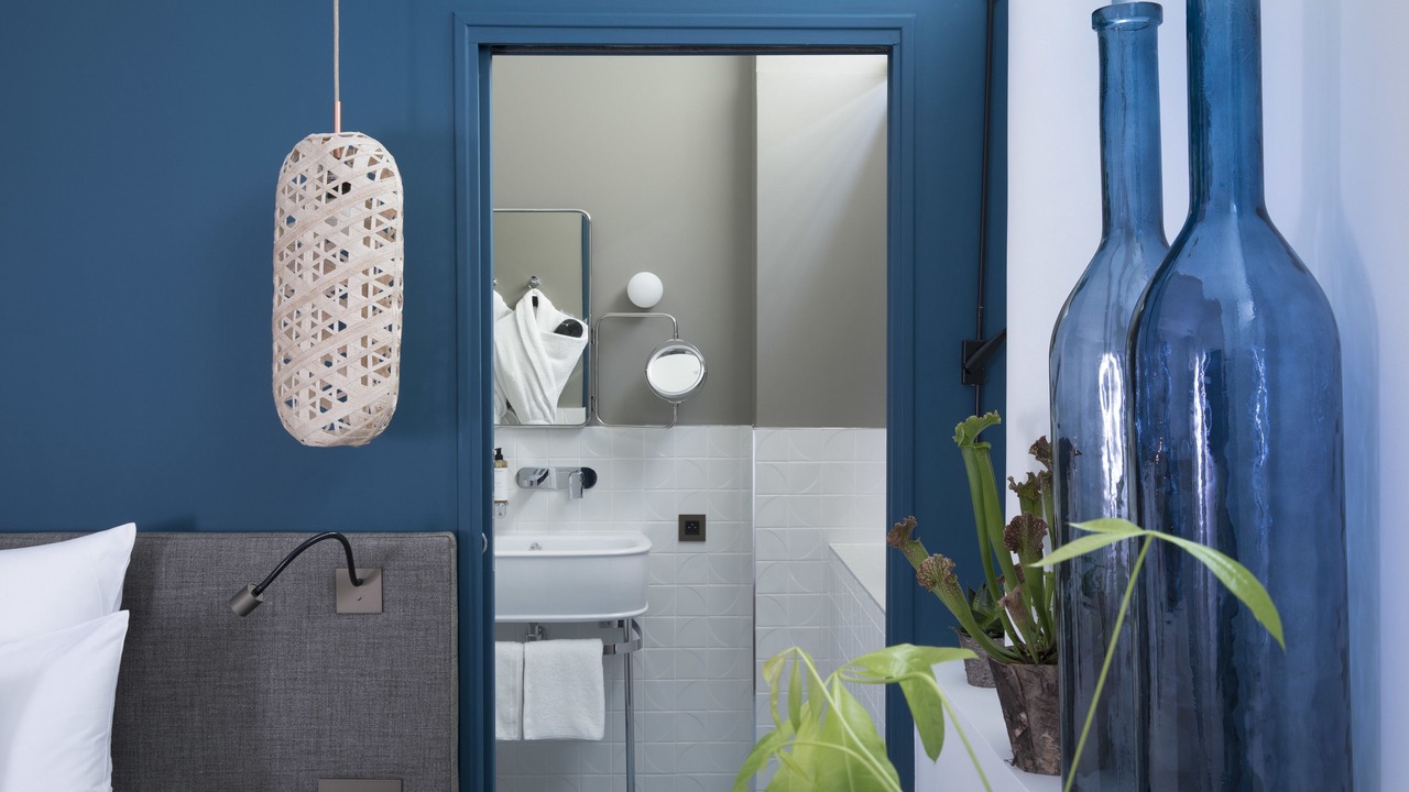 Photo of Bathroom in Quartier Saint-Ambroise