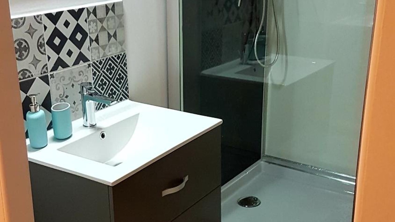 Photo of Others in Escou