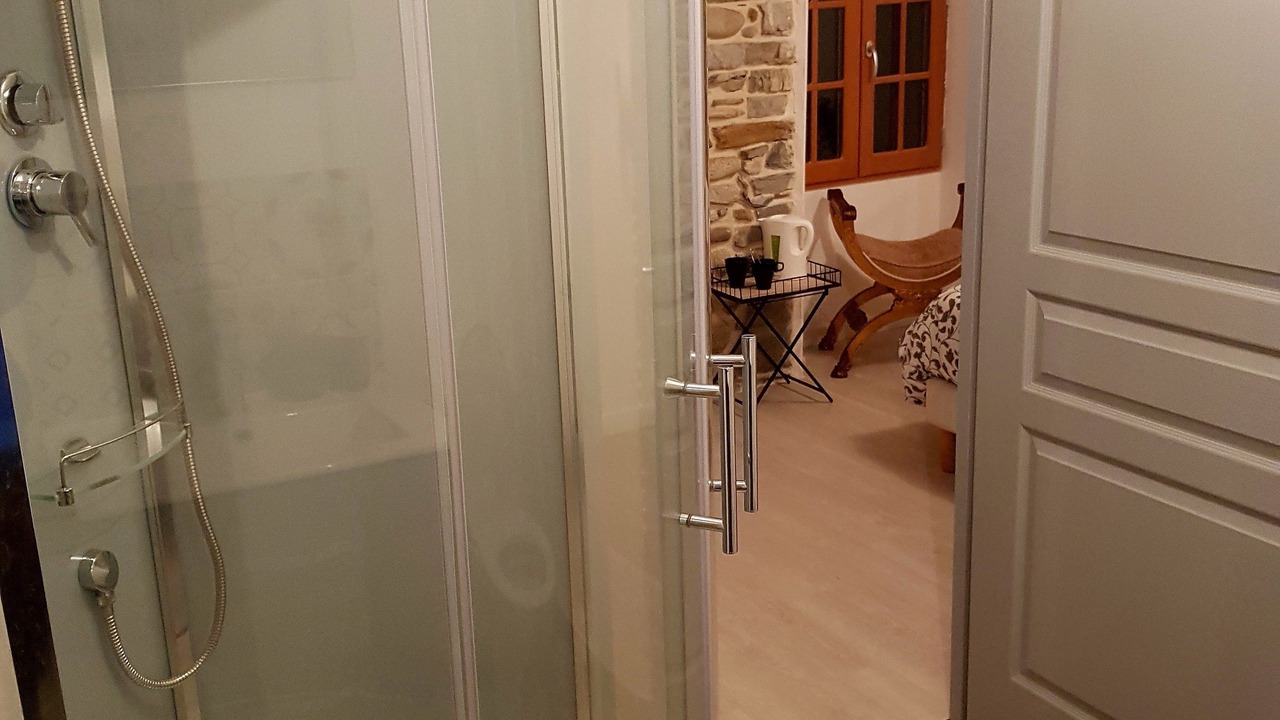 Photo of Bathroom in Escou