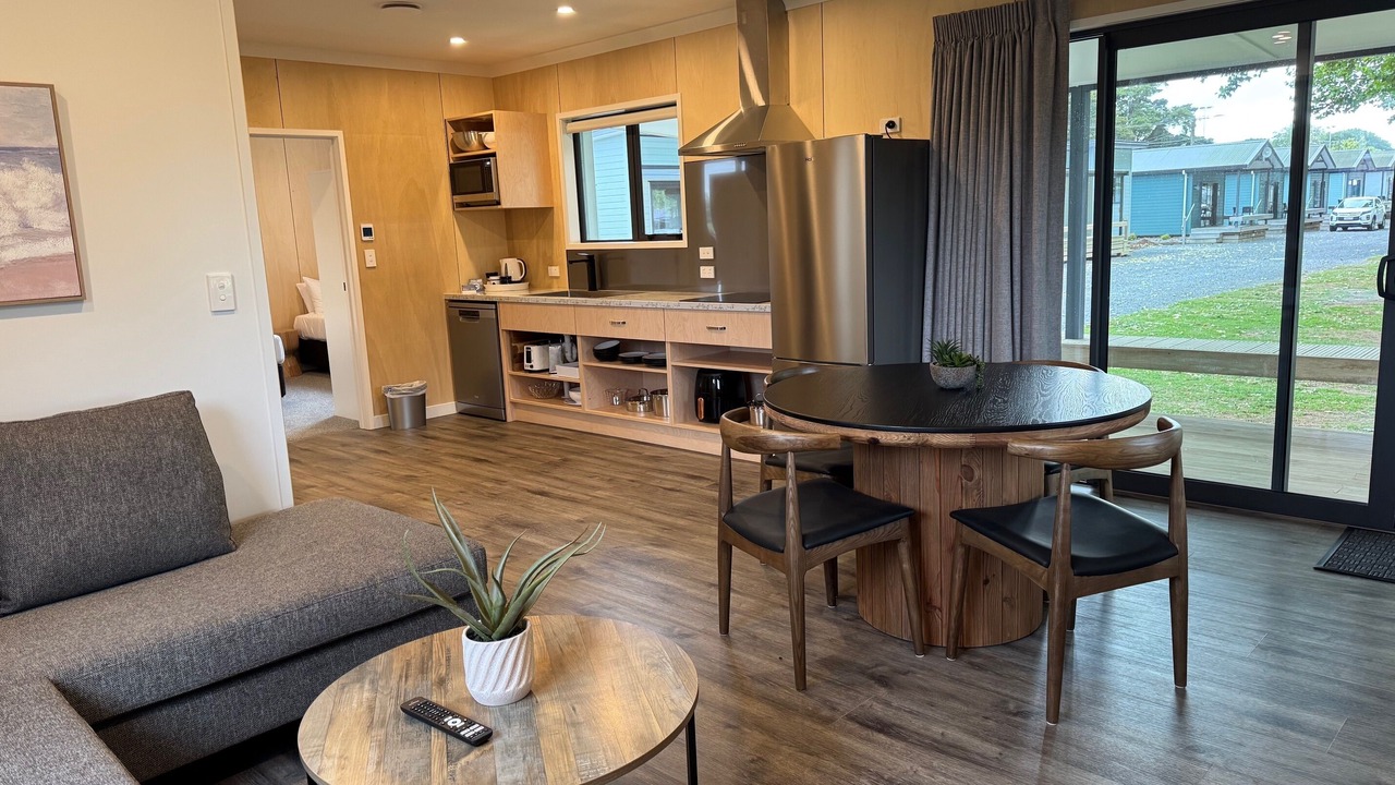 Photo of Others in Leamington