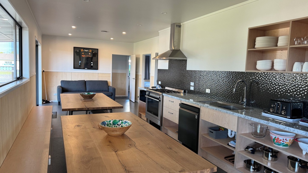 Photo of Others in Leamington