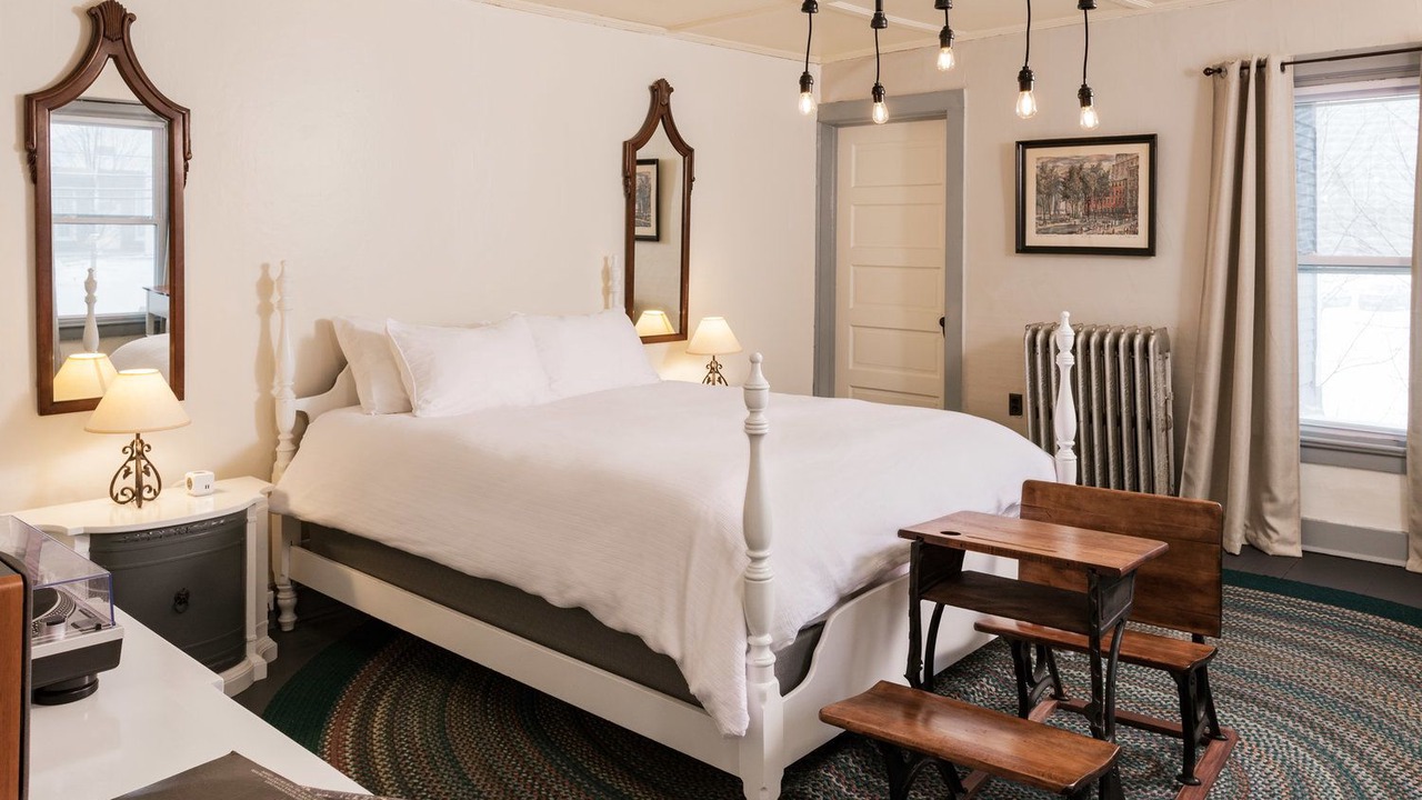Photo of Bedroom in Elizabethtown