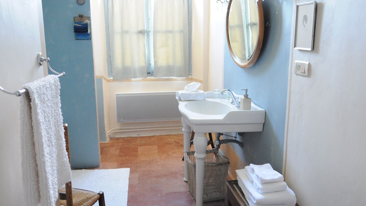 Photo of Bathroom in Marssac-sur-Tarn