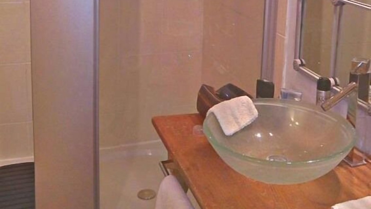 Photo of Bathroom in Saint-Andre-de-Roquelongue
