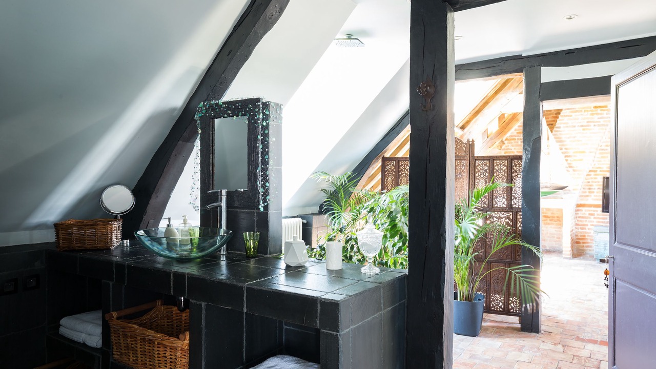 Photo of Bathroom in Honfleur