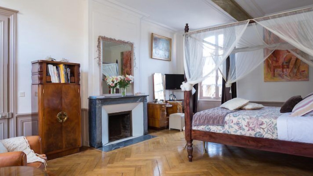 Photo of Bedroom in Honfleur