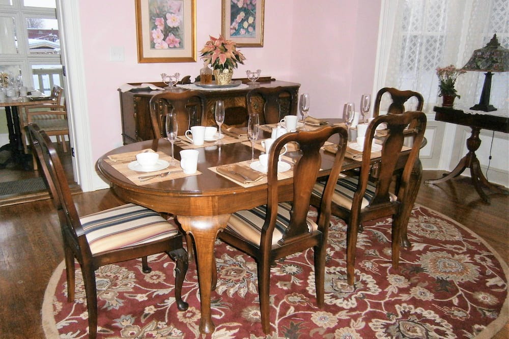 Photo of Others in Marlboro