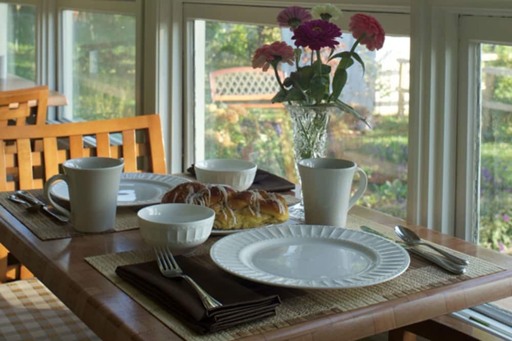 Photo of Others in Marlboro