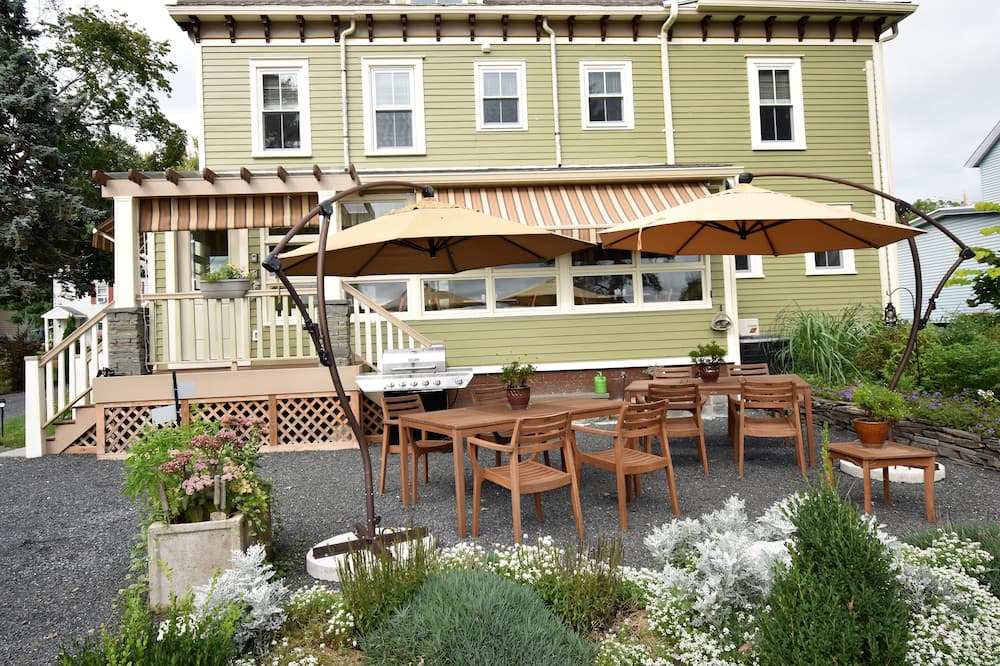Photo of Patio Balcony in Marlboro