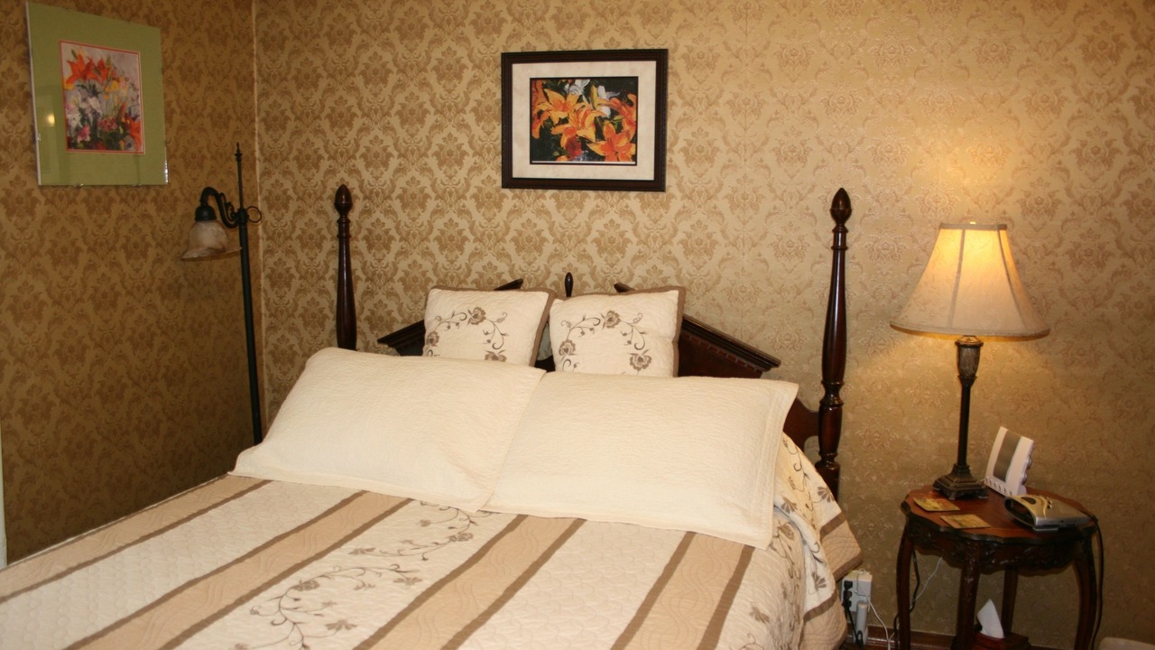 Photo of Bedroom in Saugatuck