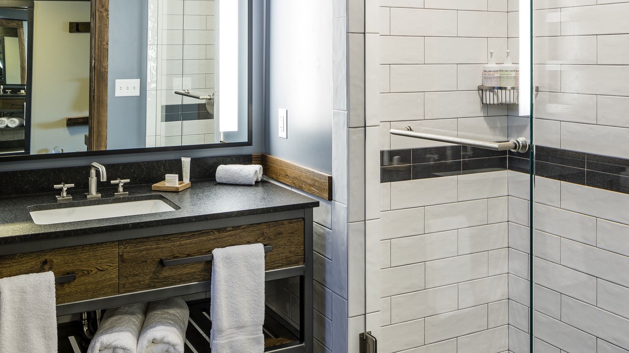 Photo of Others in Pray