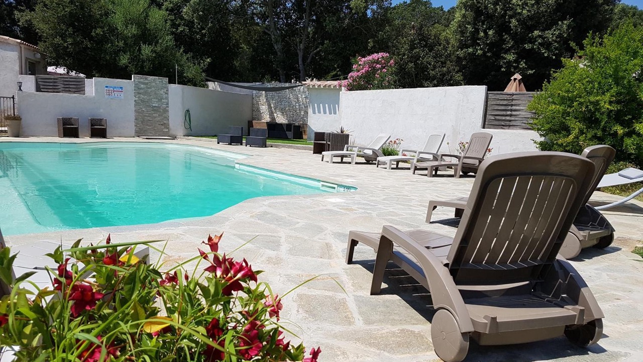 Photo of Outdoor in Bonifacio