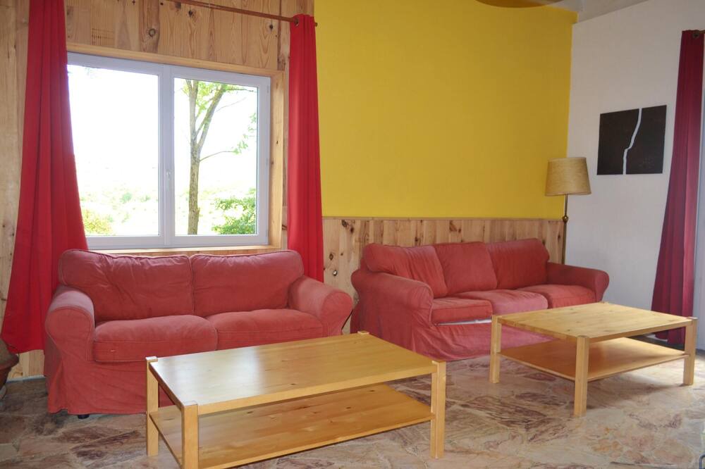 Photo of Livingroom in Laurac