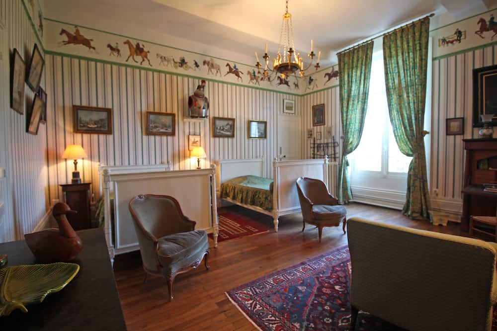 Photo of Bedroom in Isle