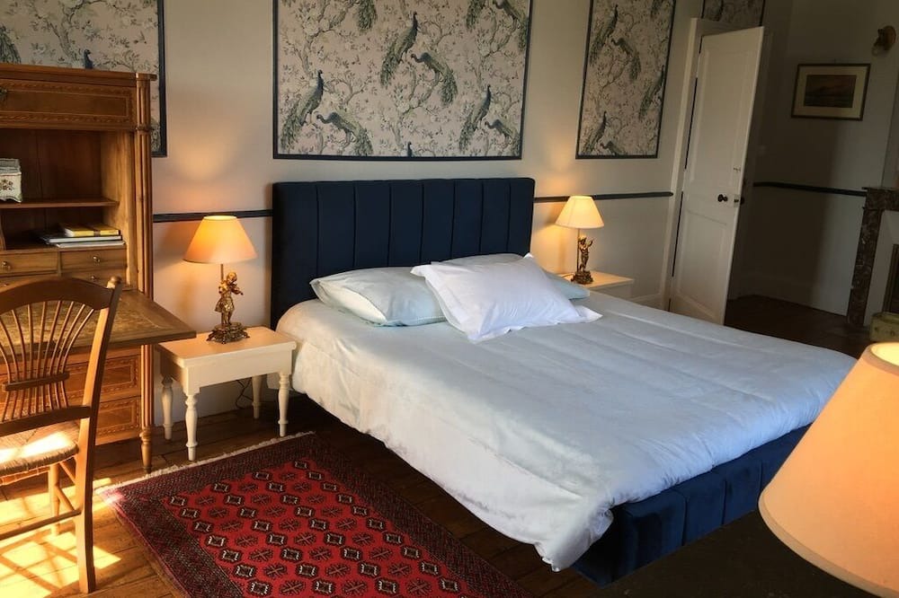 Photo of Bedroom in Isle