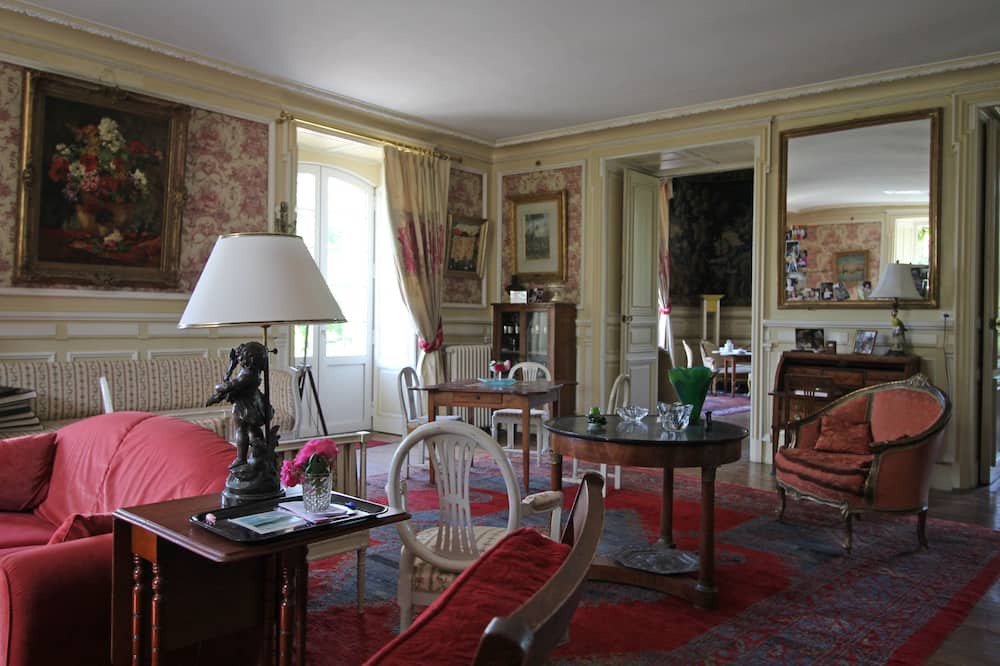 Photo of Others in Isle