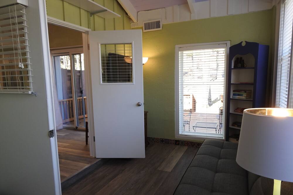 Photo of Bedroom in Eden Isle