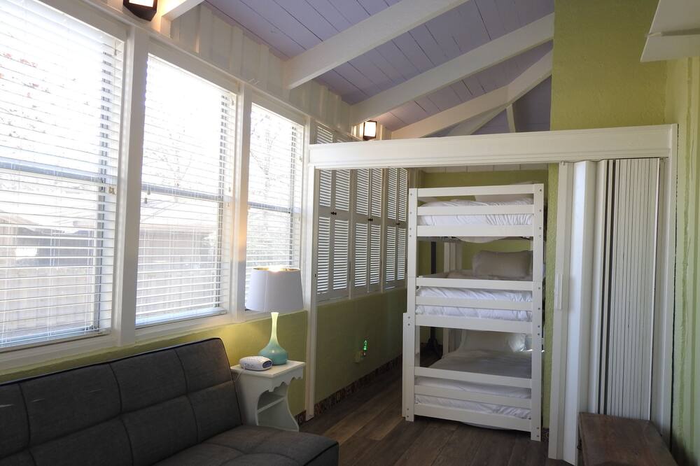Photo of Bedroom in Eden Isle