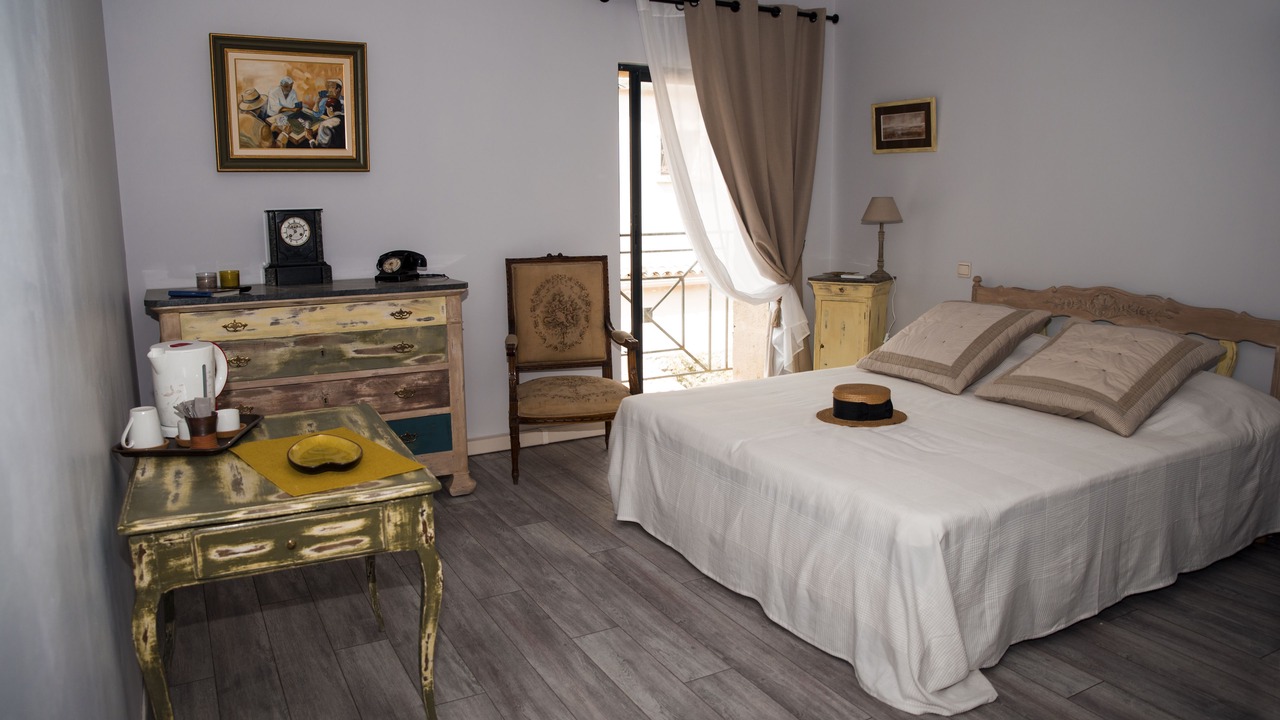 Photo of Bedroom in Bernis