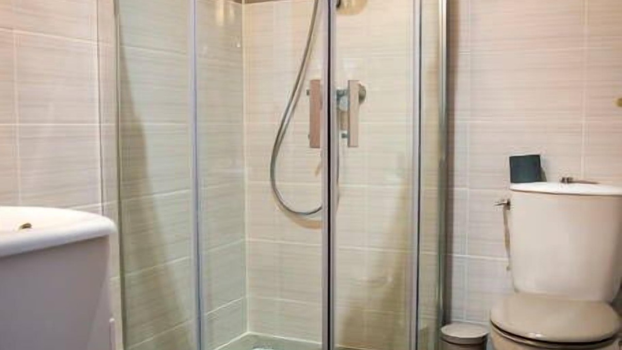 Photo of Bathroom in Bernis