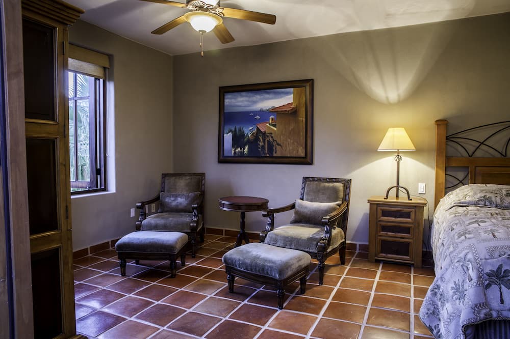 Photo of Bedroom in Nopolo