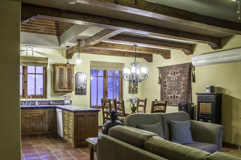 Photo of Livingroom in Nopolo