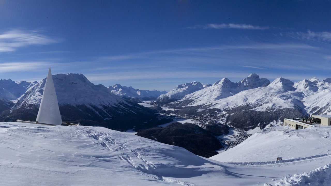 Photo of Outdoor in Samedan