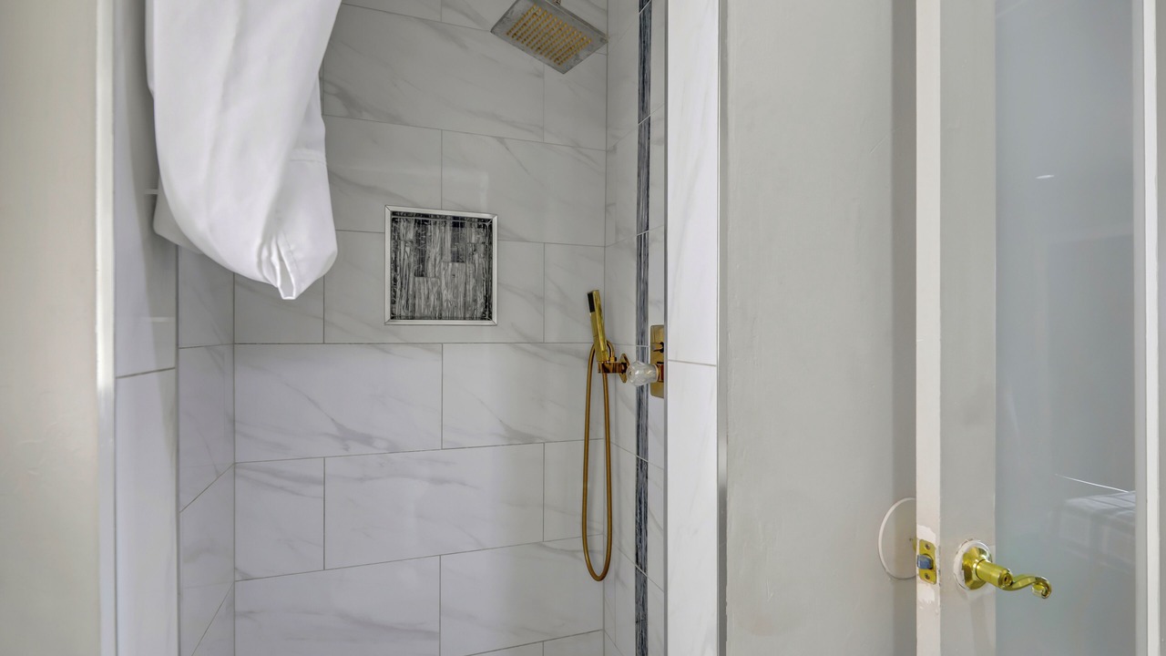 Photo of Bathroom in Downtown Las Vegas