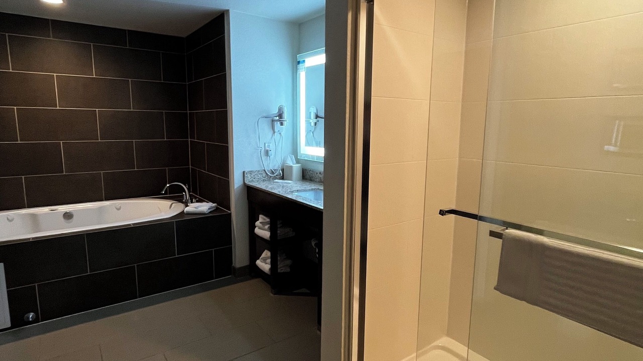 Photo of Bathroom in Dupont