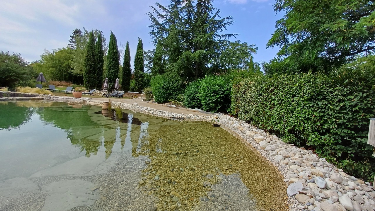 Photo of Outdoor in Proulieu