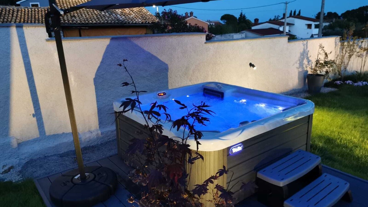 Photo of Outdoor in Loborika