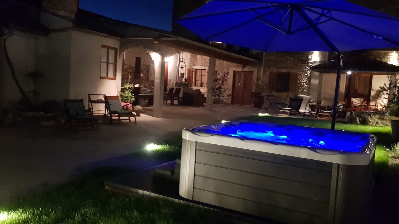 Photo of Outdoor in Loborika