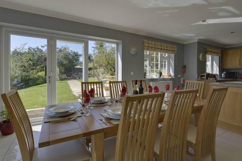 Photo of Kitchen in Tavistock