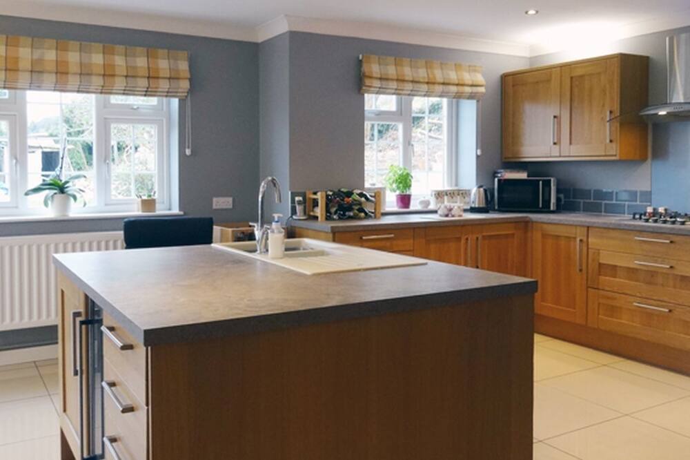 Photo of Kitchen in Tavistock