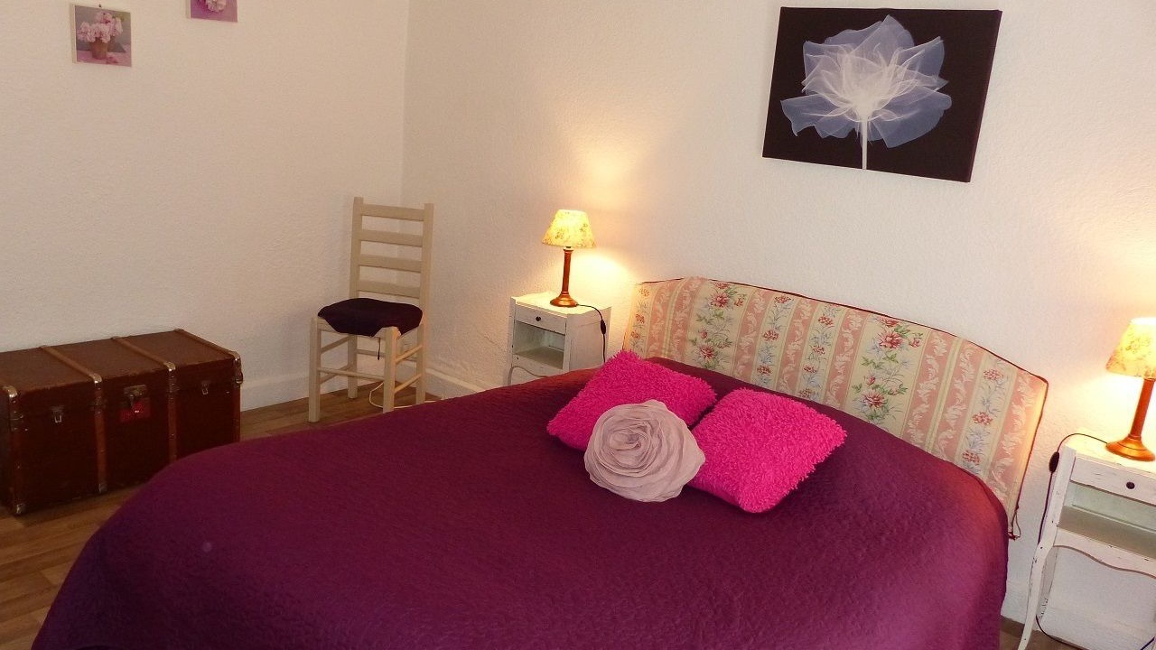 Photo of Bedroom in Lezoux