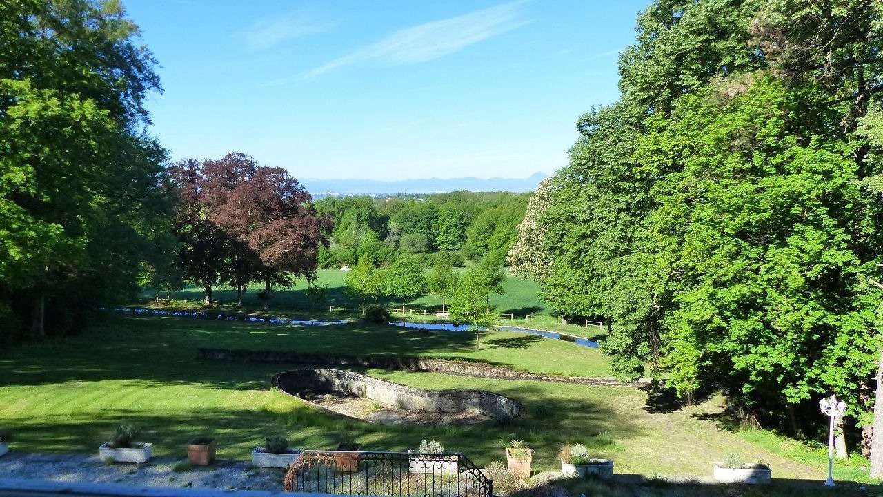 Photo of Others in Lezoux