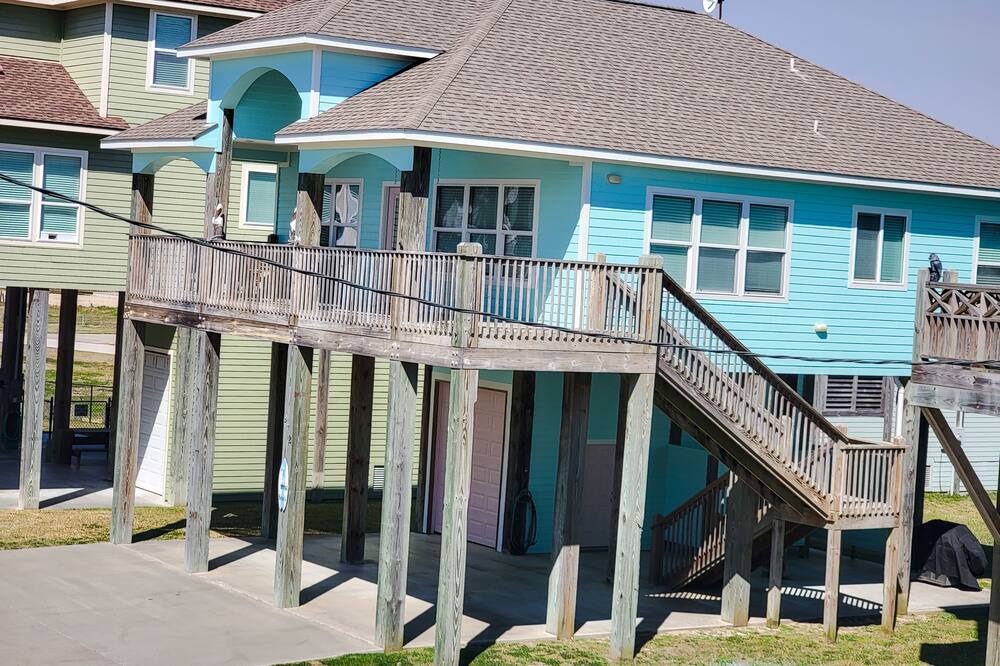 Photo of Outdoor in Port Bolivar