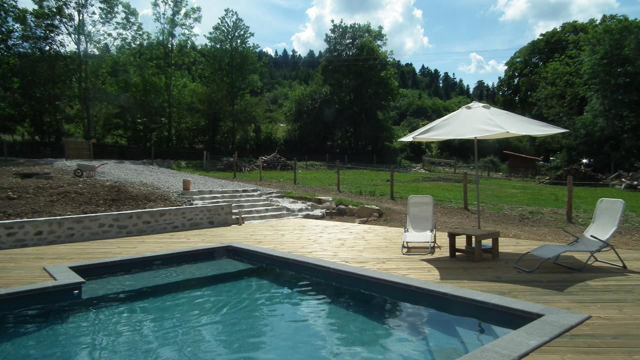 Photo of Outdoor in Saint-Marcel-dʼUrfe