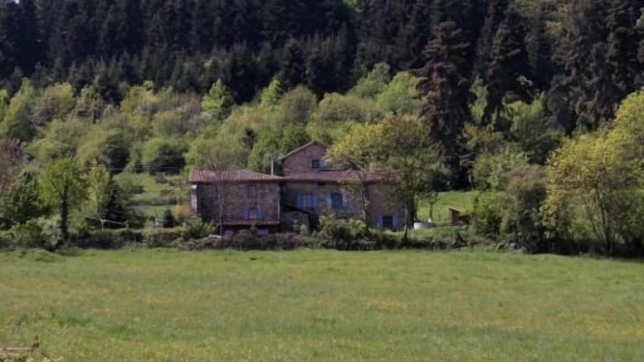 Photo of Outdoor in Saint-Marcel-dʼUrfe