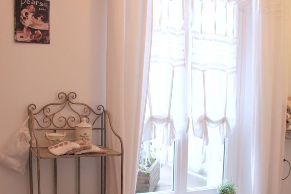 Photo of Bathroom in Langeais