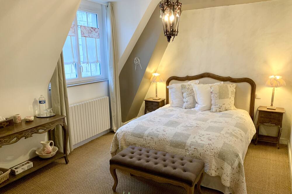 Photo of Bedroom in Langeais