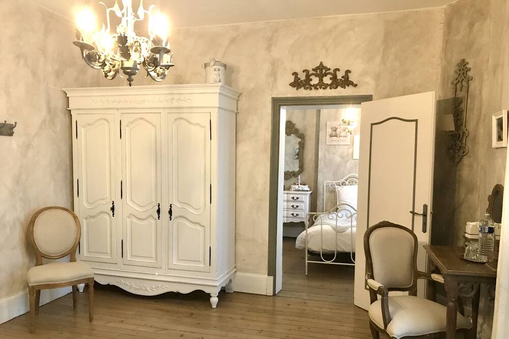 Photo of Bedroom in Langeais