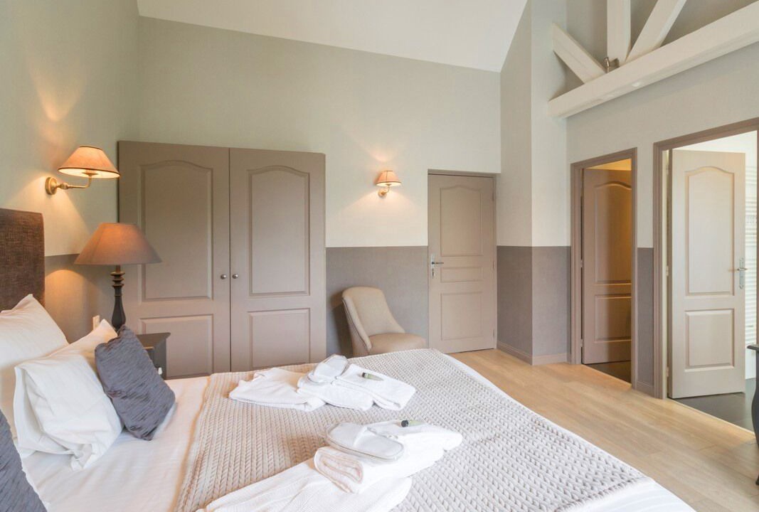Photo of Bedroom in Plumergat