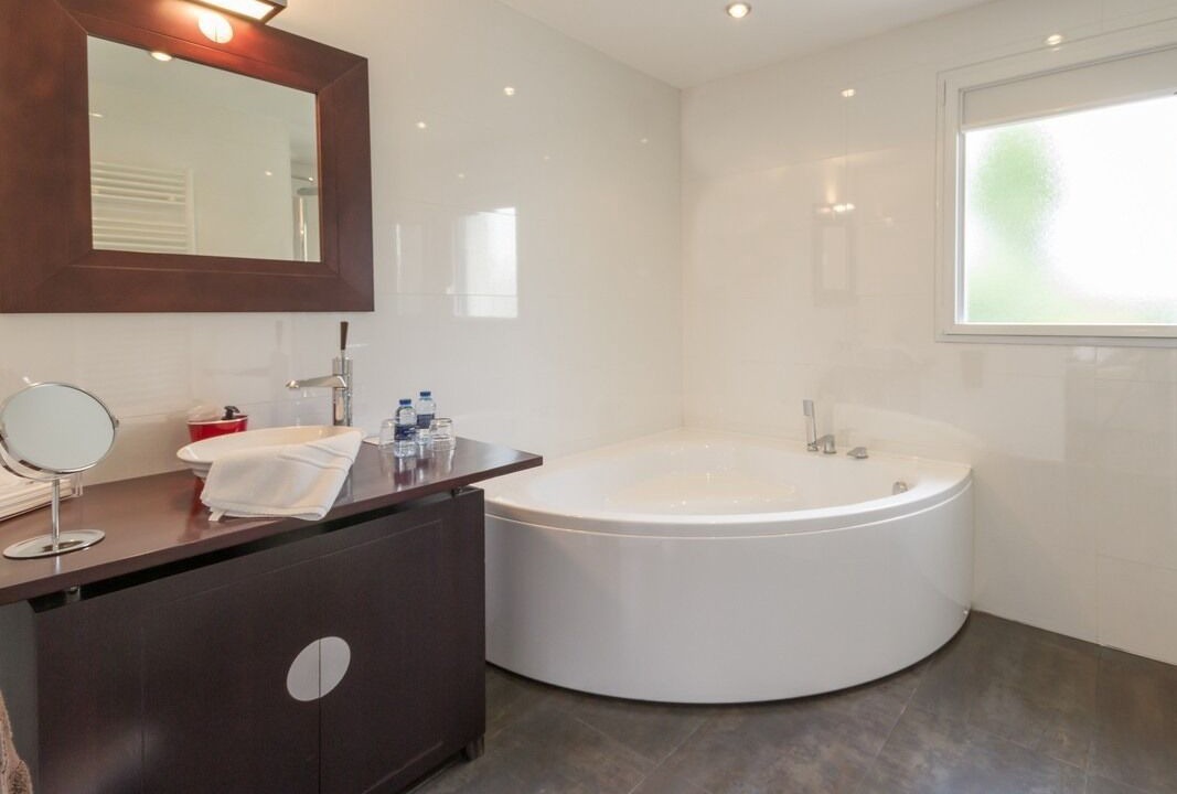 Photo of Bathroom in Plumergat