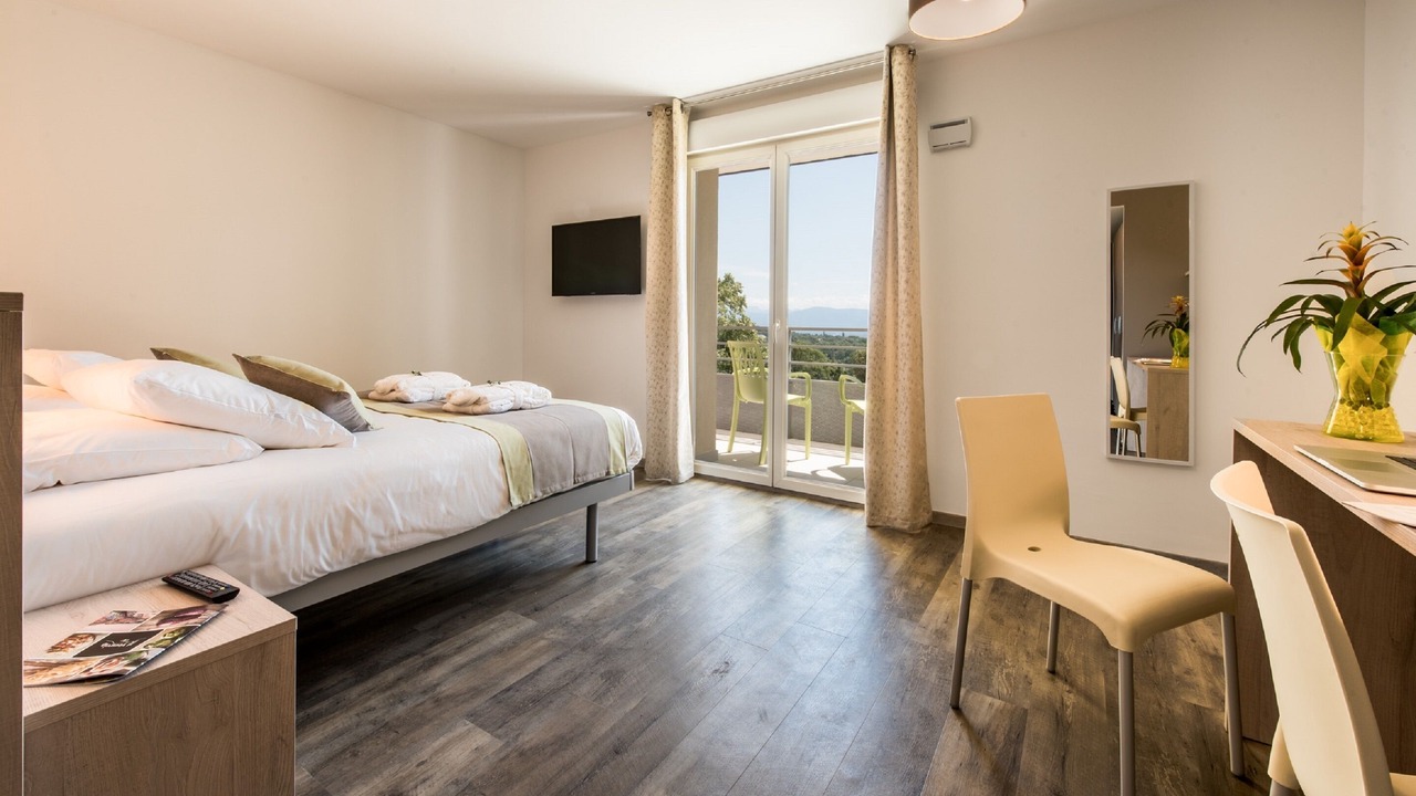 Photo of Bedroom in Gex