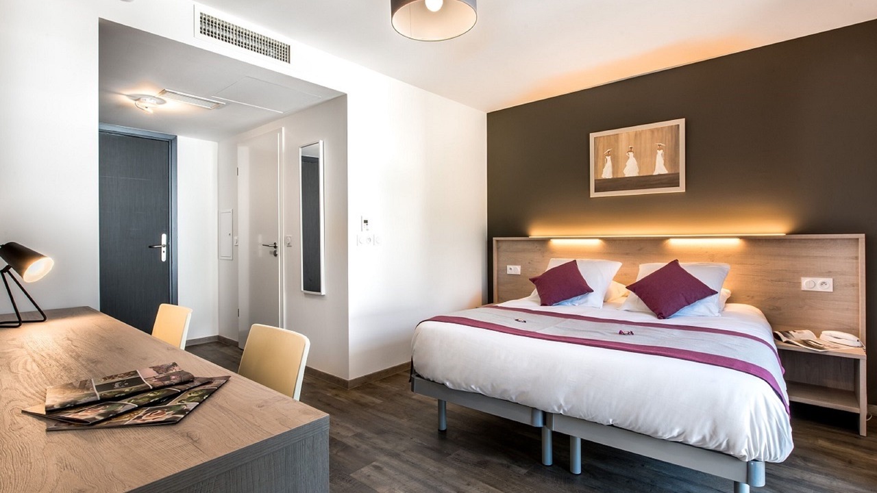 Photo of Bedroom in Gex