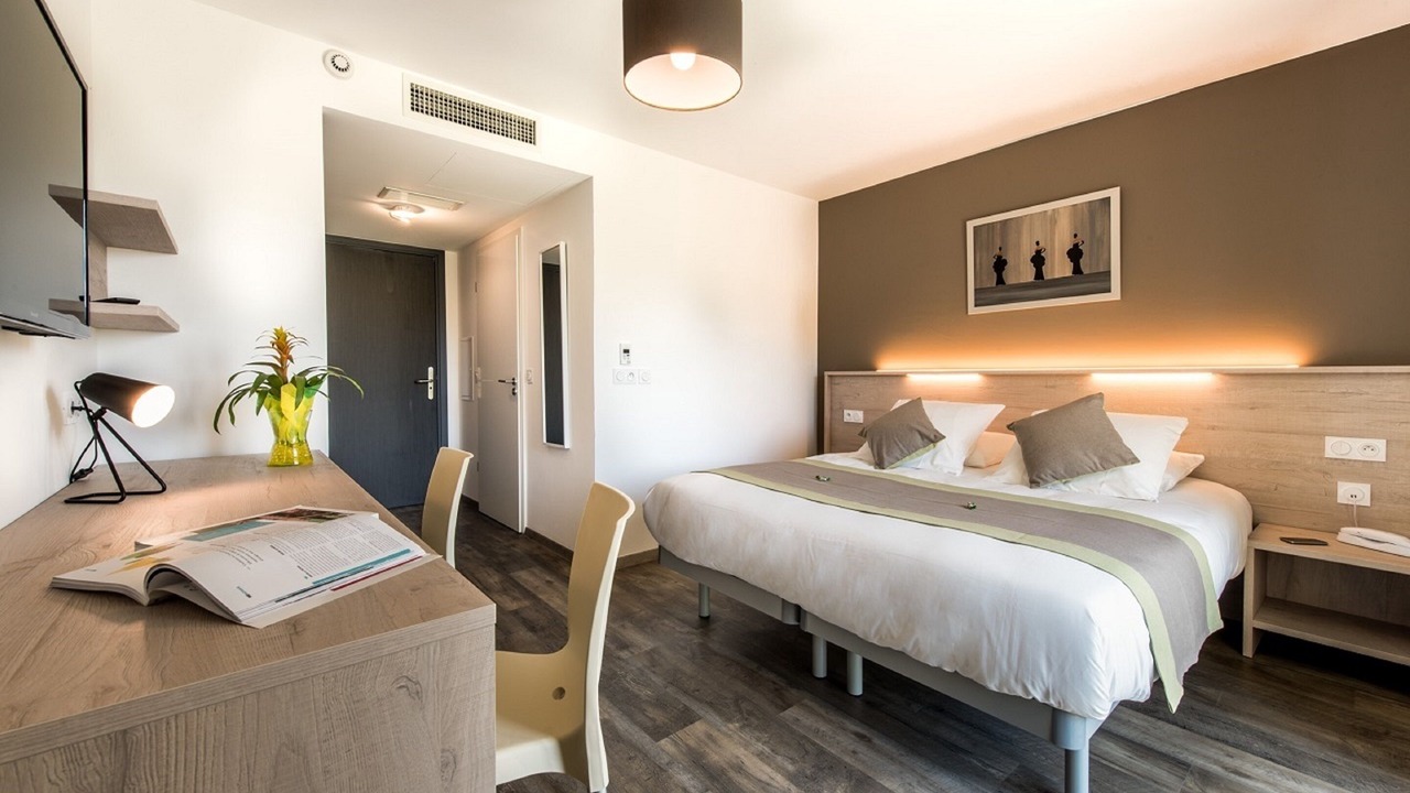 Photo of Bedroom in Gex