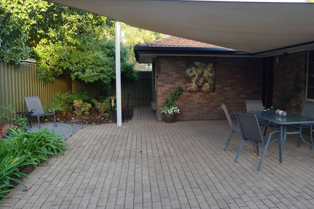 Photo of Patio Balcony in Walkerville
