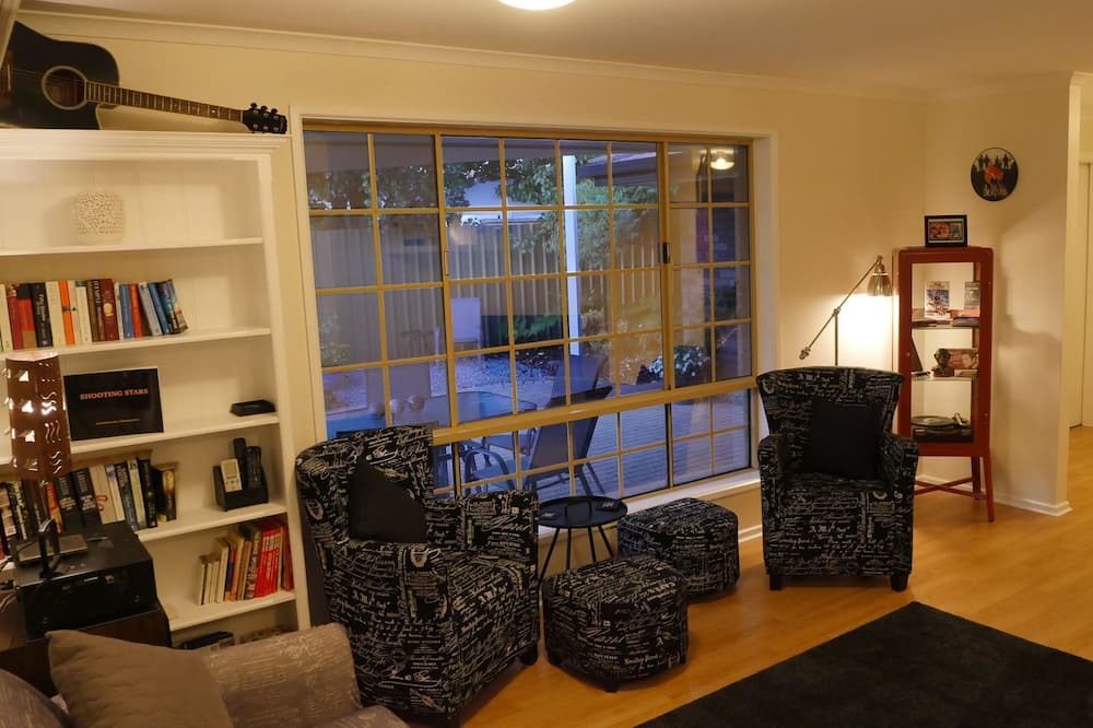 Photo of Livingroom in Walkerville