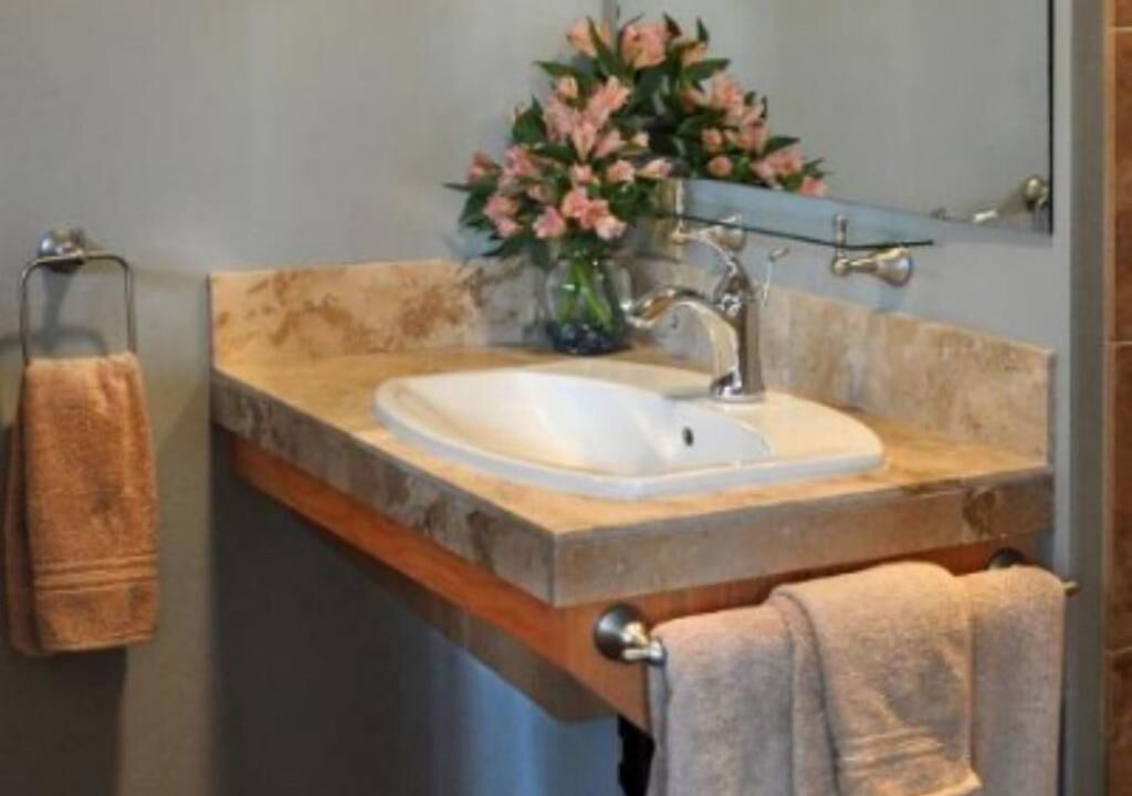 Photo of Bathroom in Saginaw